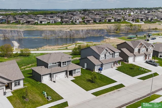 10217 S 109 Street, Papillion, NE 68046