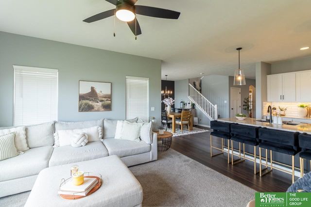 10217 S 109 Street, Papillion, NE 68046