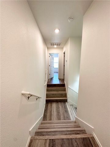 4223 W Santa Fe Street 2, Fayetteville, AR 72704