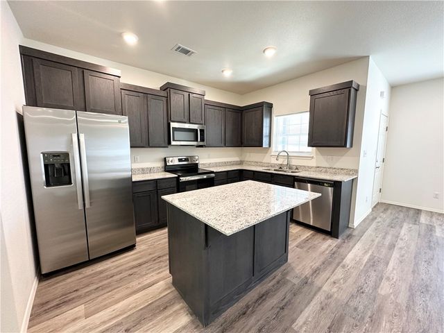 4223 W Santa Fe Street 2, Fayetteville, AR 72704
