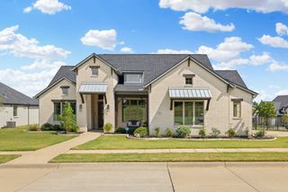 320 Carrington Drive, Argyle, TX 76226