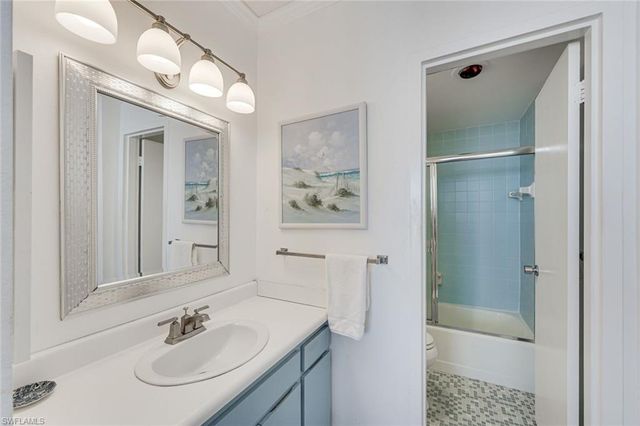 140 Seaview CT 803N, Marco Island, FL 34145