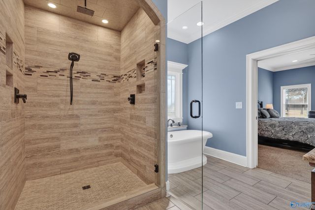 2 Knotting Hill Drive, Fayetteville, TN 37334