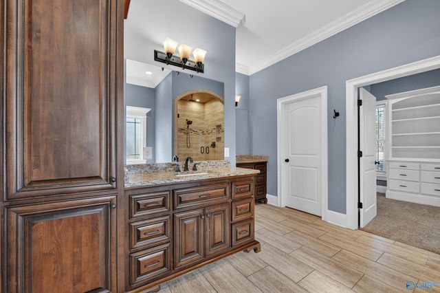 2 Knotting Hill Drive, Fayetteville, TN 37334