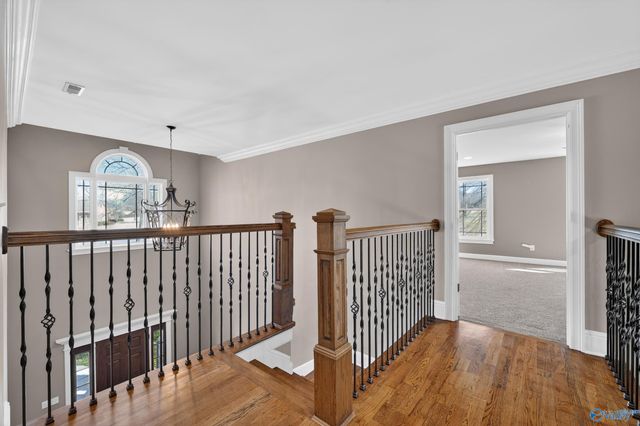 2 Knotting Hill Drive, Fayetteville, TN 37334