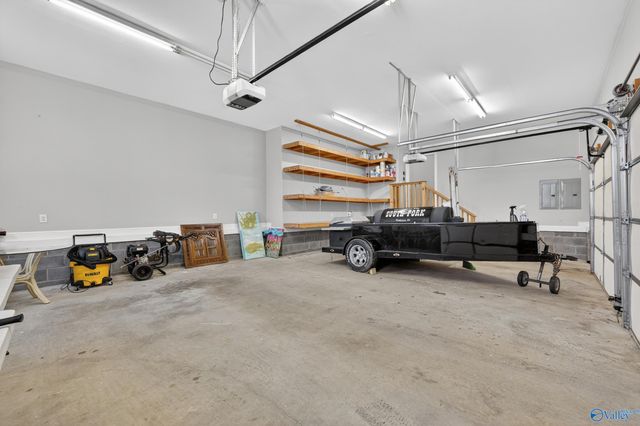 2 Knotting Hill Drive, Fayetteville, TN 37334