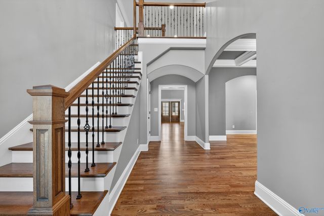 2 Knotting Hill Drive, Fayetteville, TN 37334