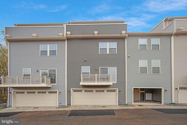 4515 JOSEPH BRISTOW LN, Annandale, VA 22003