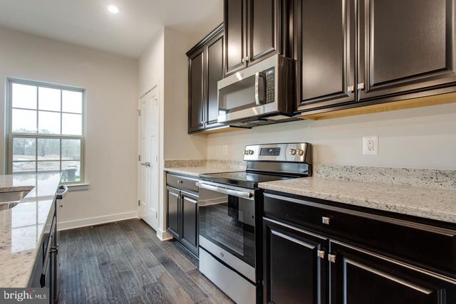 4515 JOSEPH BRISTOW LN, Annandale, VA 22003