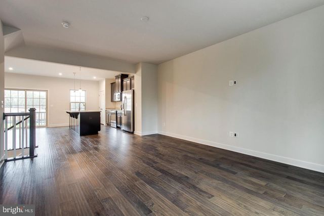 4515 JOSEPH BRISTOW LN, Annandale, VA 22003