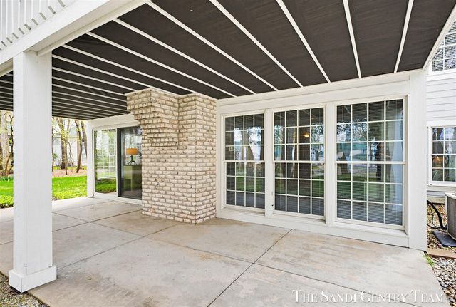 16917 Landing Lane, Spring Lake, MI 49456
