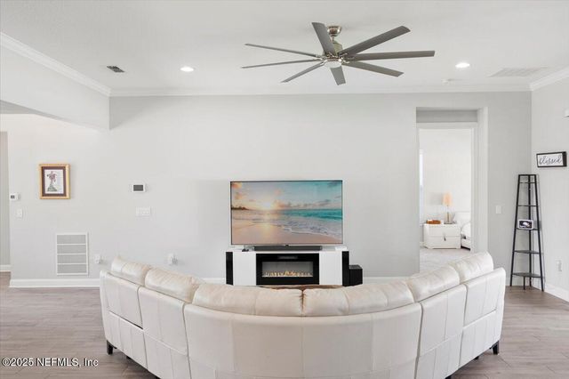 3011 FREE BIRD Loop, Green Cove Springs, FL 32043