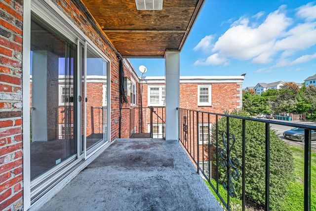 808 Willard St F11, Quincy, MA 02169