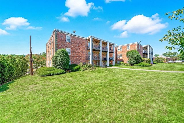 808 Willard St F11, Quincy, MA 02169