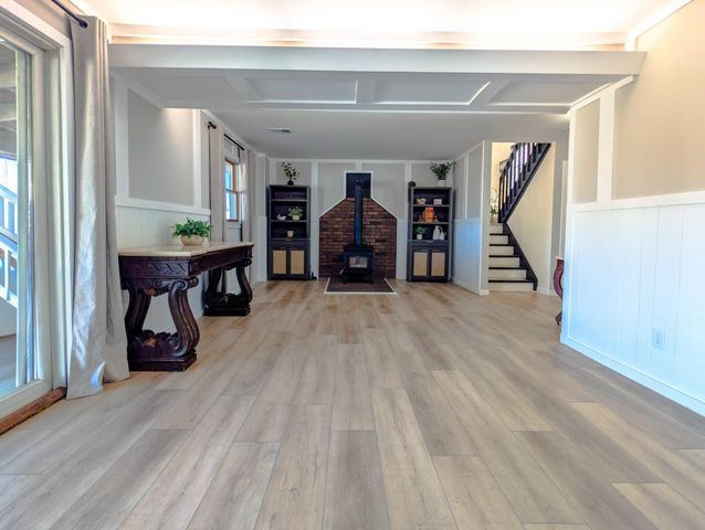 1065 Shoreline Road, Crown Point, IN 46307