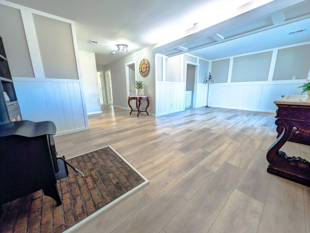 1065 Shoreline Road, Crown Point, IN 46307