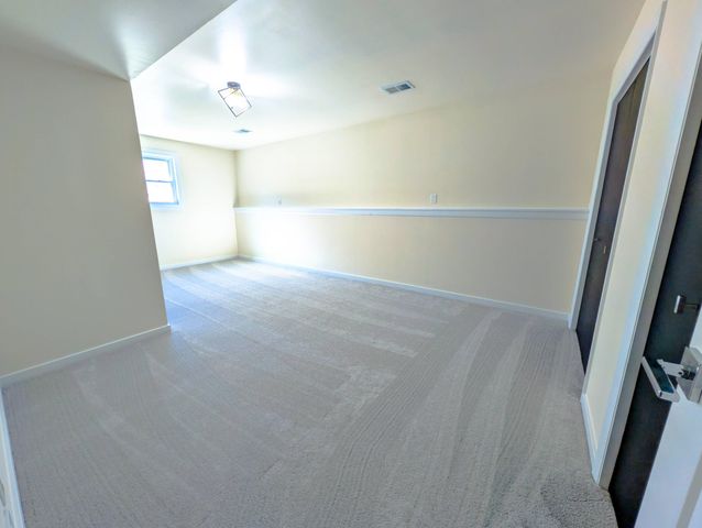 1065 Shoreline Road, Crown Point, IN 46307