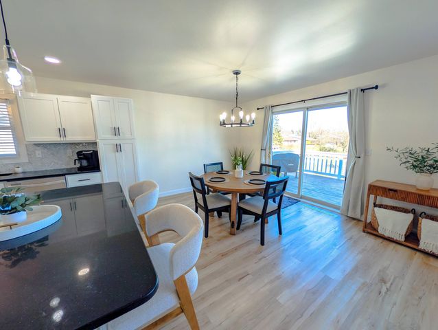 1065 Shoreline Road, Crown Point, IN 46307