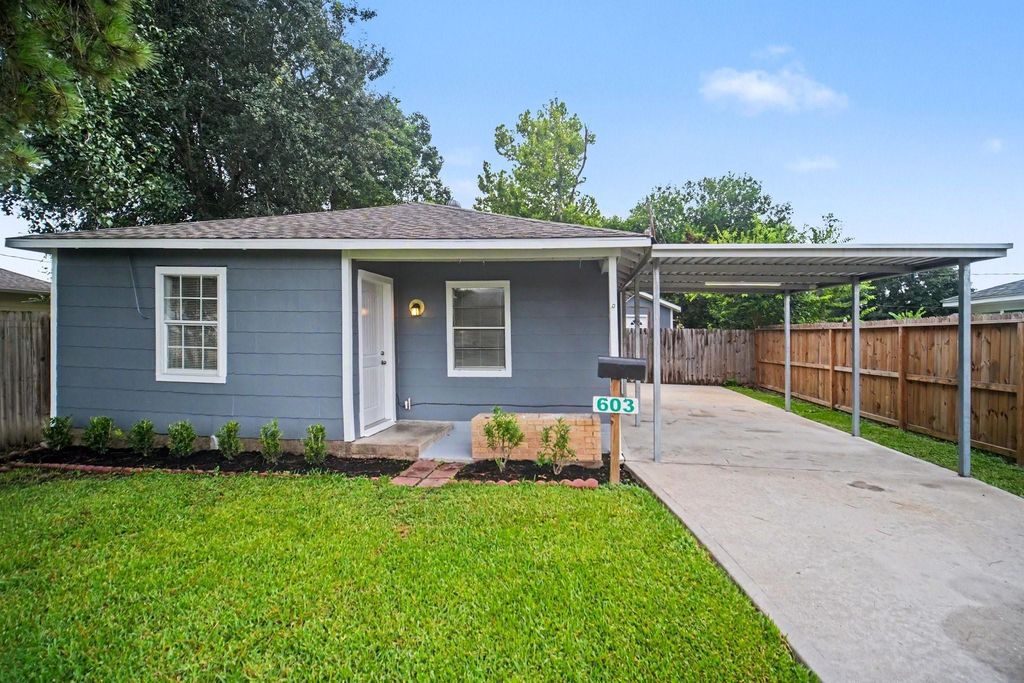 603 Alvin Street, Pasadena, TX 77506