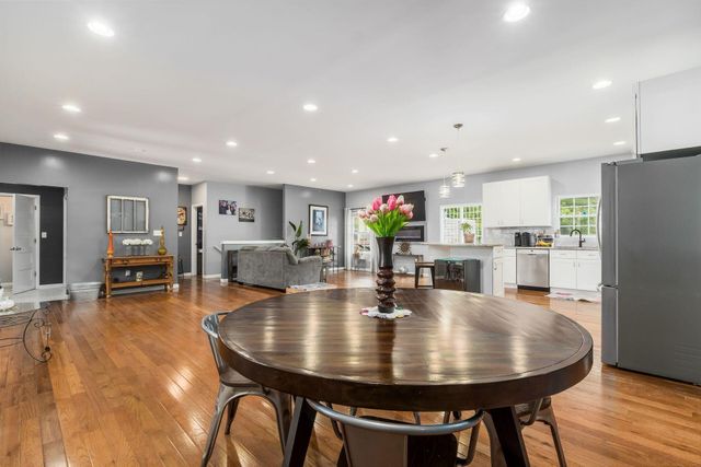 431 W Johnstown Road, Columbus, OH 43230