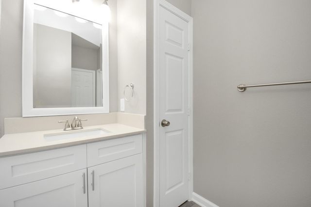 2222 Maroneal Street 0326, Houston, TX 77030