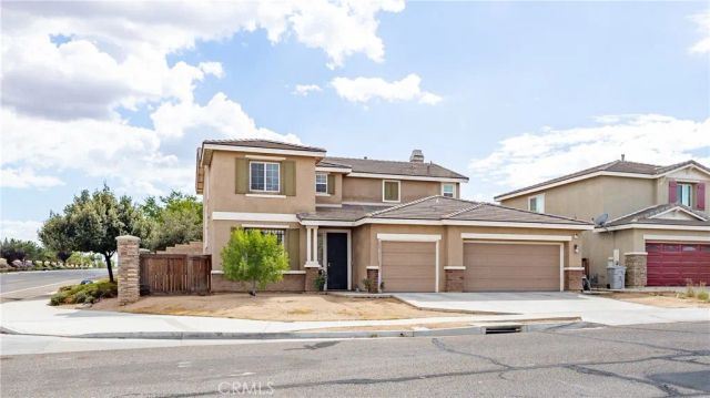13295 Hollister, Hesperia, CA 92344
