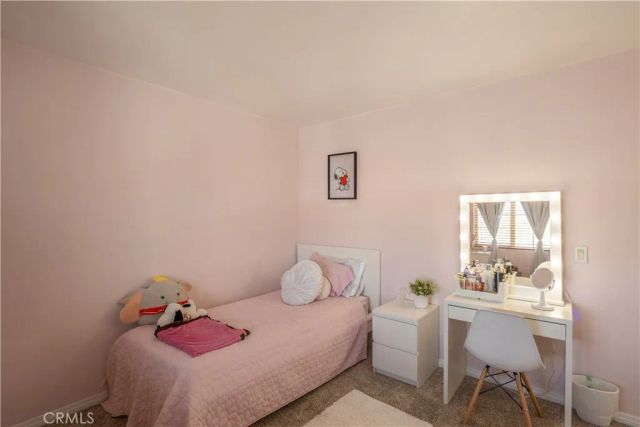 13295 Hollister, Hesperia, CA 92344