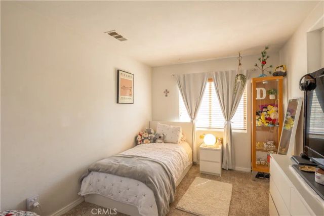 13295 Hollister, Hesperia, CA 92344