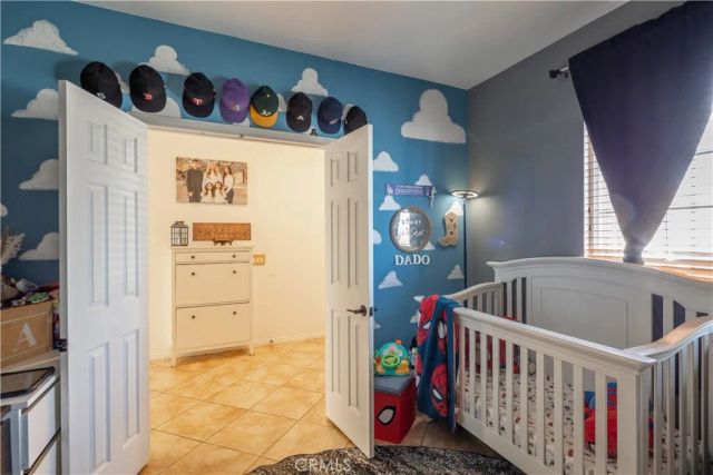 13295 Hollister, Hesperia, CA 92344