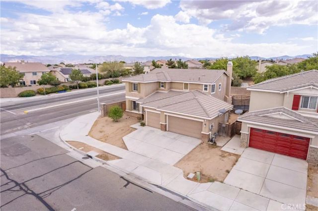 13295 Hollister, Hesperia, CA 92344