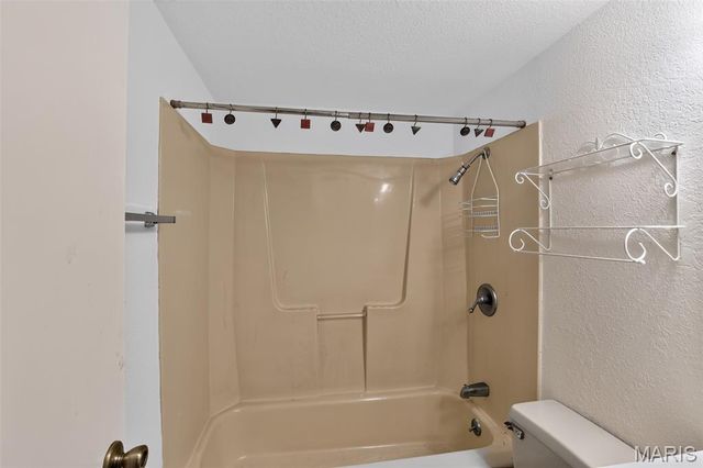 1891 Deer Run Trail, Pacific, MO 63069