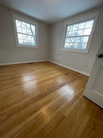 1433 Catalina Drive, Ann Arbor, MI 48103