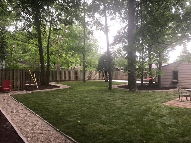 1433 Catalina Drive, Ann Arbor, MI 48103