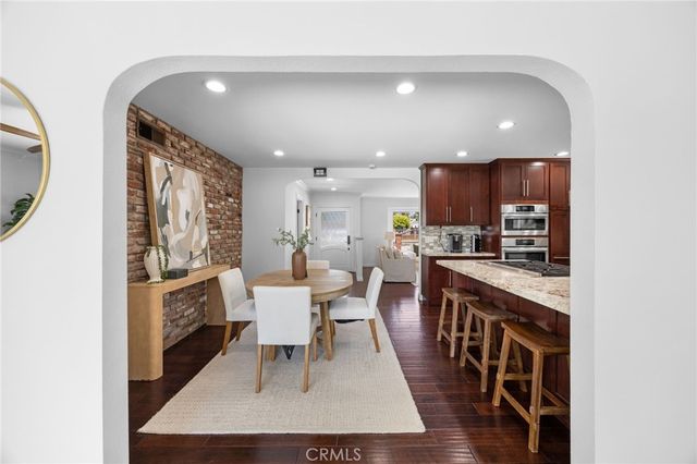 1536 E Commonwealth E, Fullerton, CA 92831