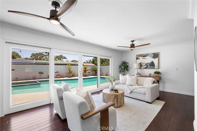 1536 E Commonwealth E, Fullerton, CA 92831