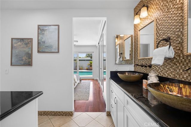 1536 E Commonwealth E, Fullerton, CA 92831