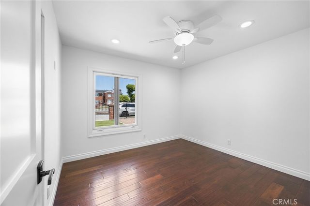 1536 E Commonwealth E, Fullerton, CA 92831