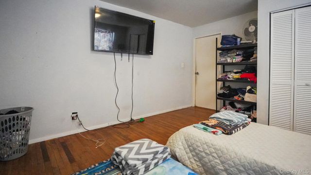 738 pelhamdale Avenue, New Rochelle, NY 10801