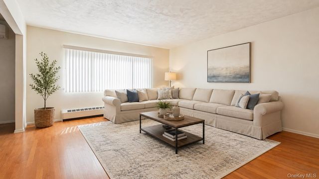 738 pelhamdale Avenue, New Rochelle, NY 10801