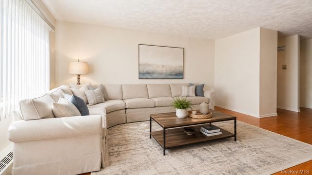 738 pelhamdale Avenue, New Rochelle, NY 10801