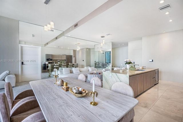 801 S Miami Ave 5702, Miami, FL 33130