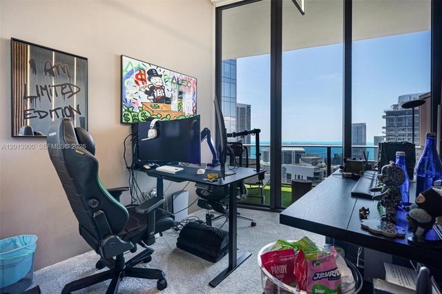 801 S Miami Ave 5702, Miami, FL 33130