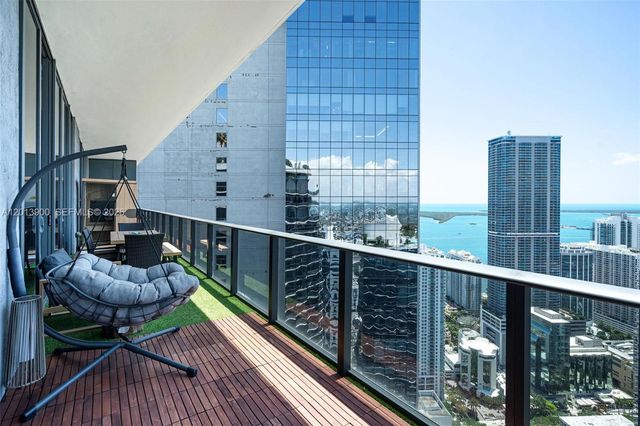 801 S Miami Ave 5702, Miami, FL 33130