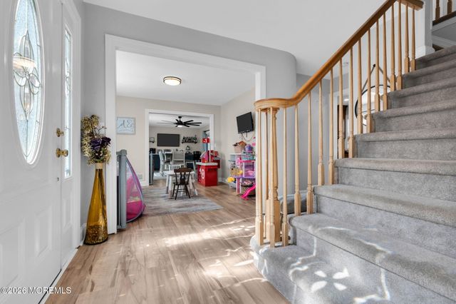 336 Twin Oaks Drive, Toms River, NJ 08753