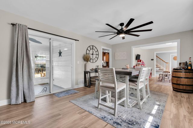 336 Twin Oaks Drive, Toms River, NJ 08753