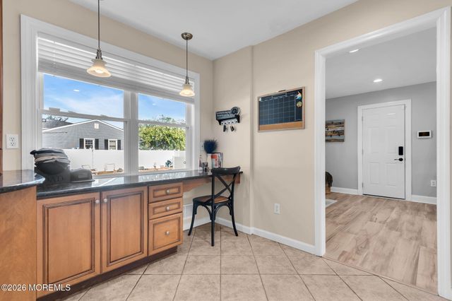 336 Twin Oaks Drive, Toms River, NJ 08753