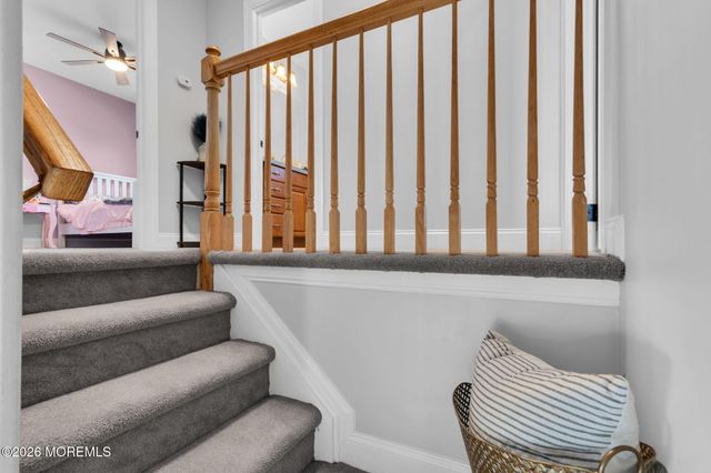 336 Twin Oaks Drive, Toms River, NJ 08753