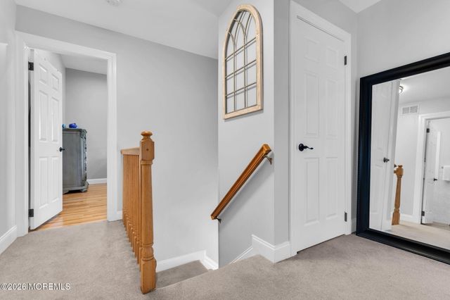 336 Twin Oaks Drive, Toms River, NJ 08753