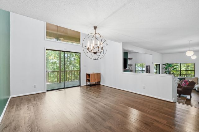3 Catina Ct, Little Rock, AR 72211