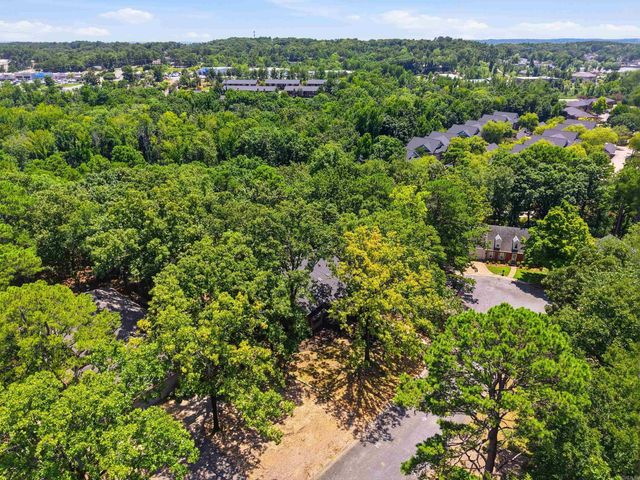 3 Catina Ct, Little Rock, AR 72211
